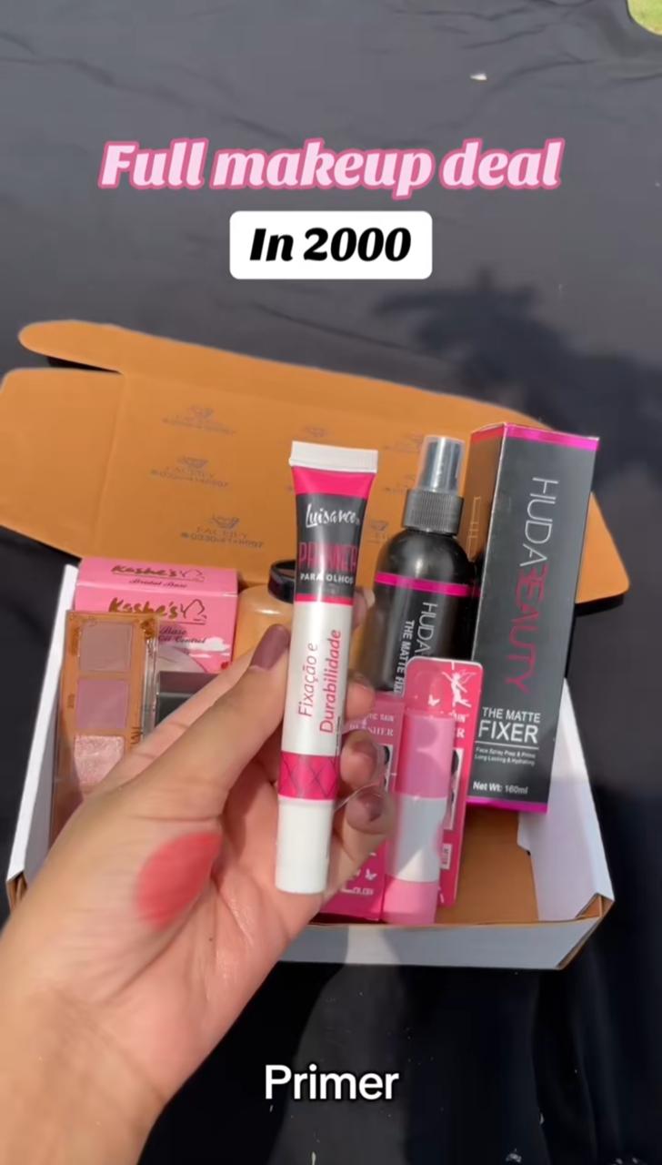 AZAADI MAKUP DEAL IN 2000